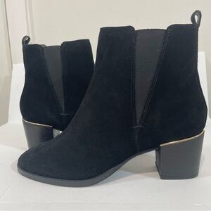 Crevo Lavinia Black Suede Pull on Goth Moto Heels Chelsea Ankle Booties Size 9
